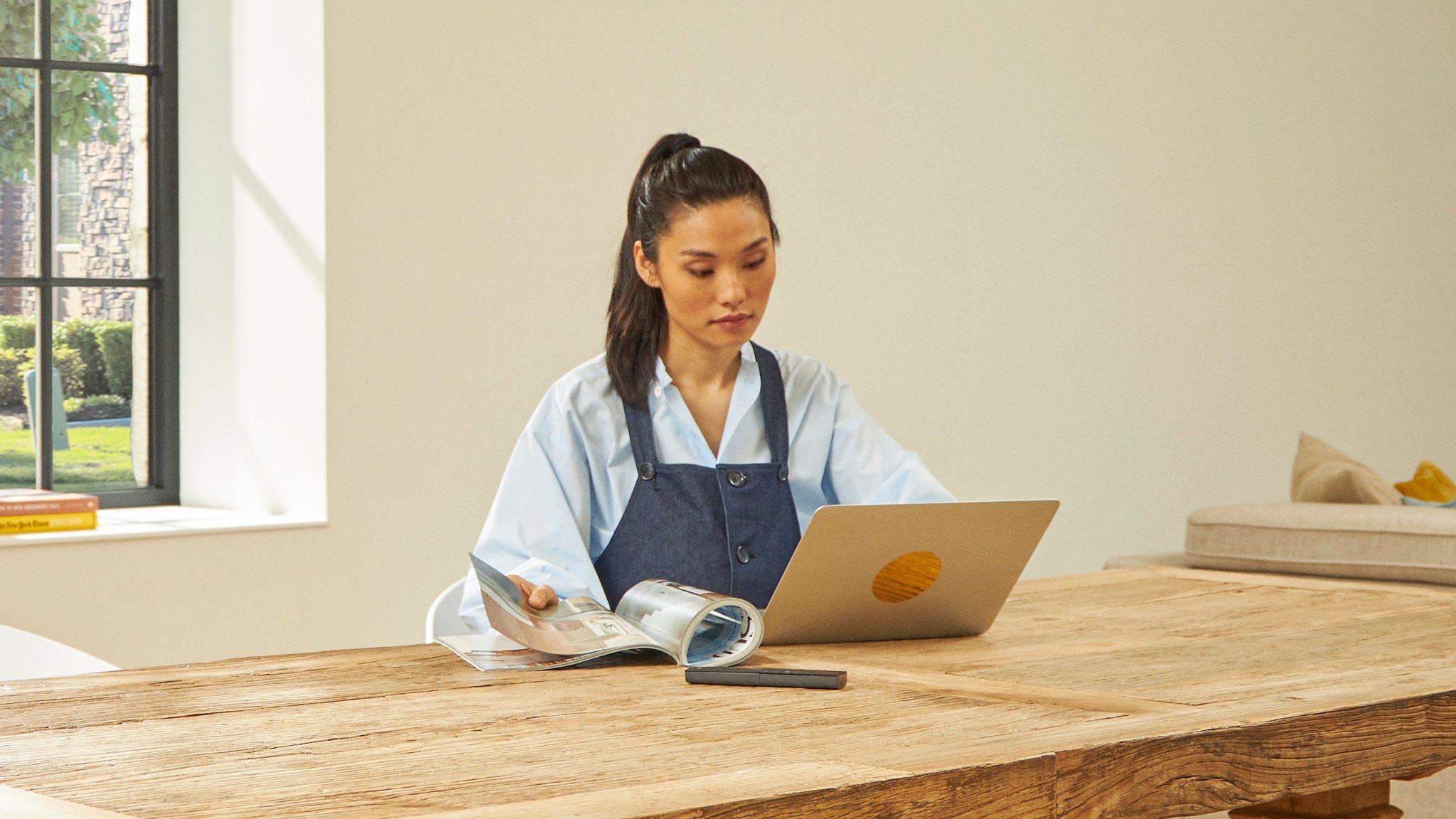 Žena sa svojim laptopom